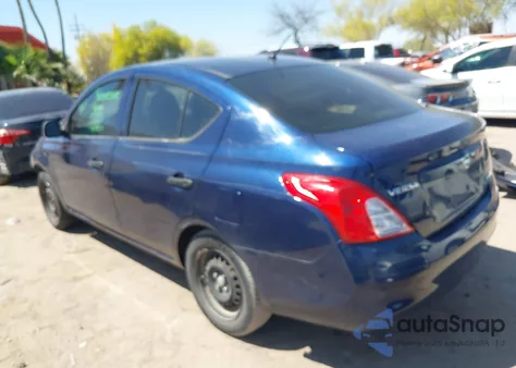 2014 Nissan Versa 1.6 S z USA, uszkodzony, nr VIN 3N1CN7AP3EL858854